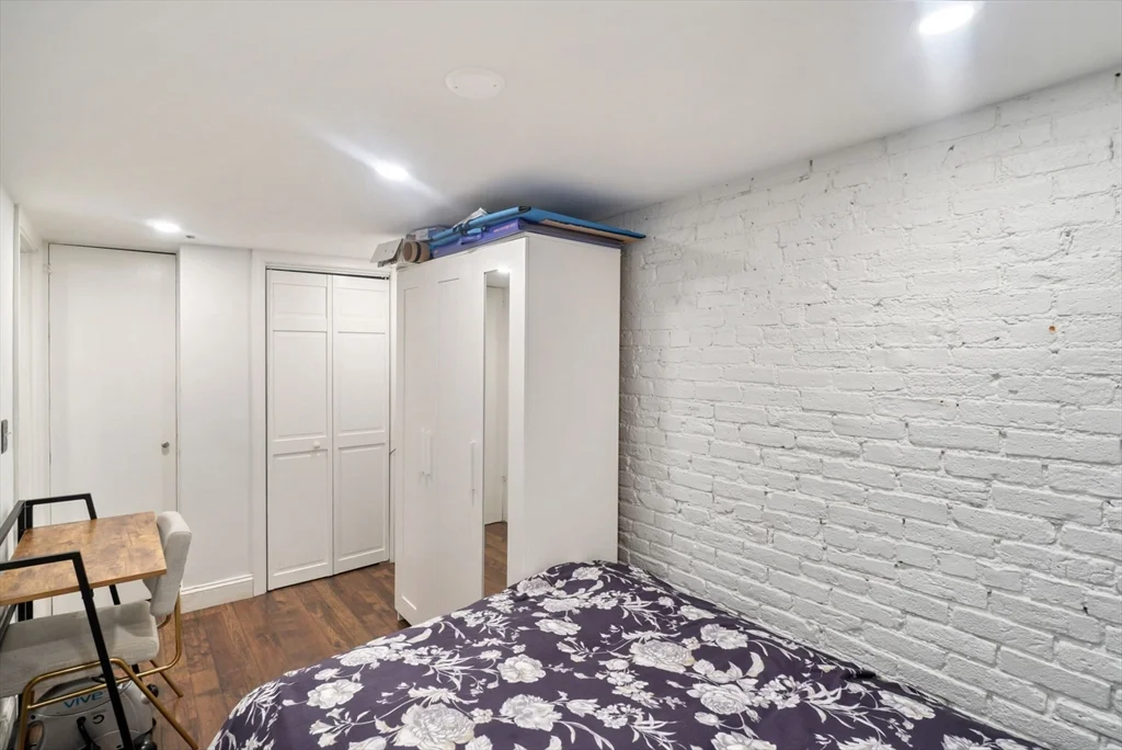 3 bed, 3 bath apartment for rent at 13 Albemarle St Unit 1, Back Bay — photo 20 of 25