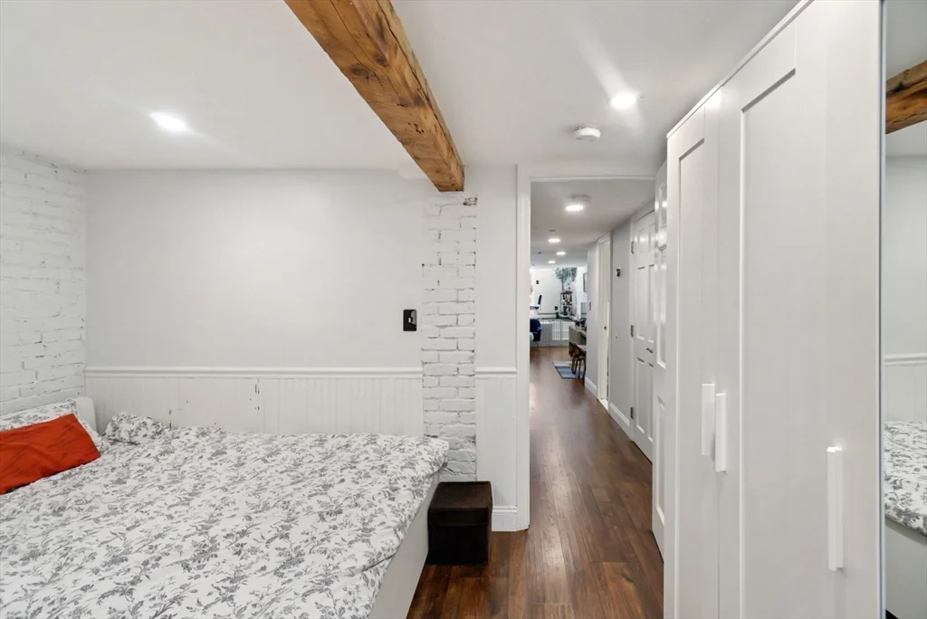 3 bed, 3 bath apartment for rent at 13 Albemarle St Unit A, Back Bay — photo 13 of 22