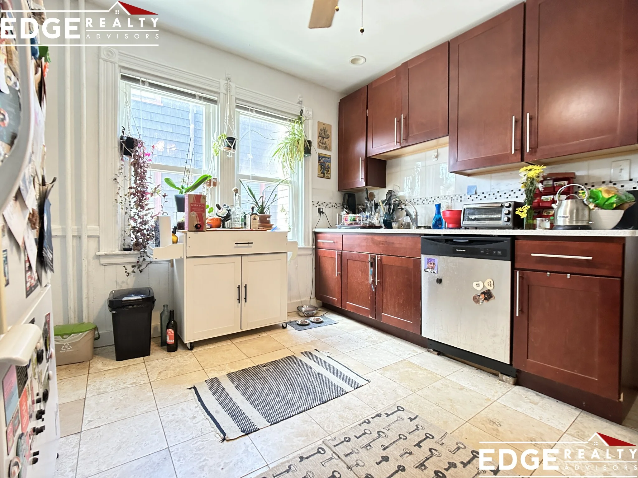 3 bed, 2 bath apartment for rent at 13-15 Aldie St Unit 1, Allston — photo 2 of 8