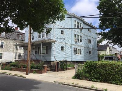 4 bed, 2 bath apartment for rent at 13 Arlington St Unit 2, East Somerville — photo 11 of 11