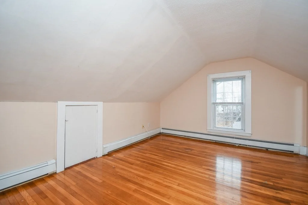 3 bed, 1 bath apartment for rent at 13 Ash St Unit 2, Quincy — photo 13 of 33