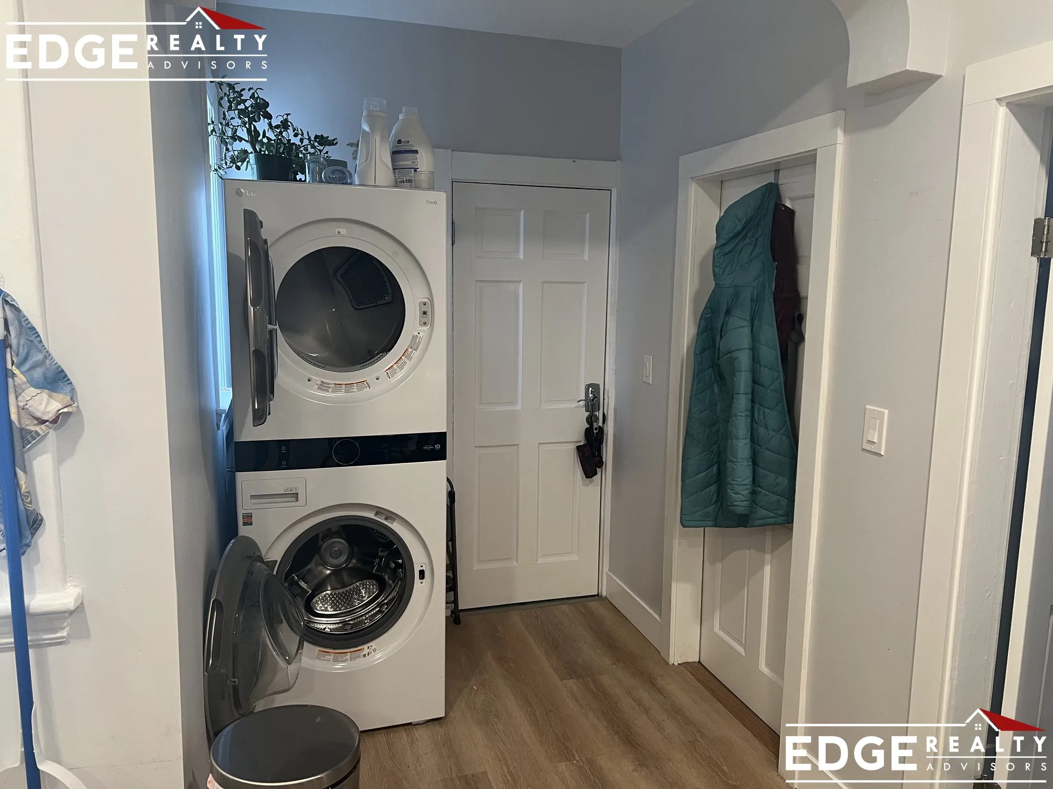 3 bed, 1 bath apartment for rent at 13 Berkshire St Unit 3, Wellington-Harrington — photo 3 of 10
