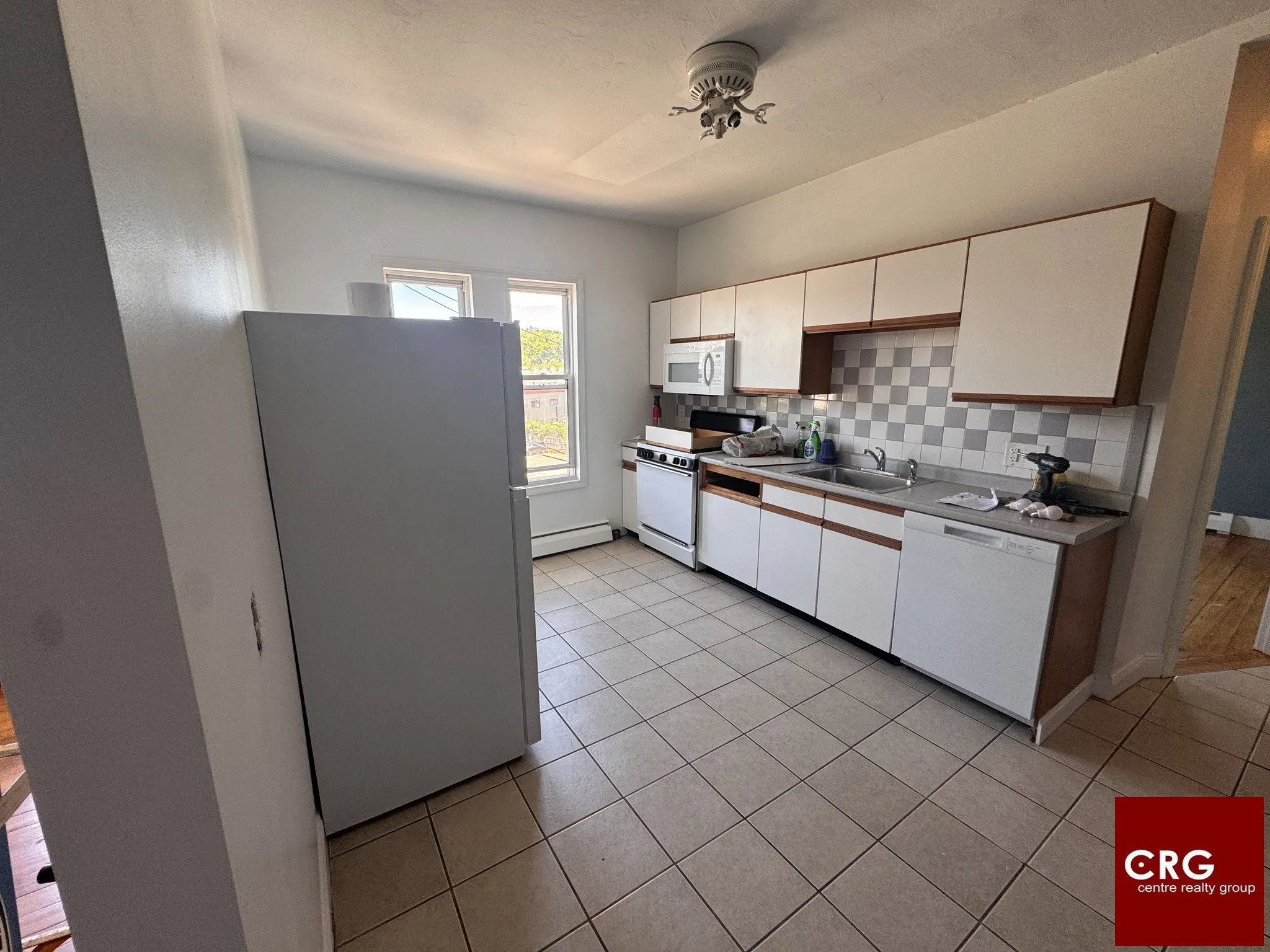 3 bed, 1 bath apartment for rent at 13 Bismarck St Unit 3, Jamaica Plain — photo 8 of 19