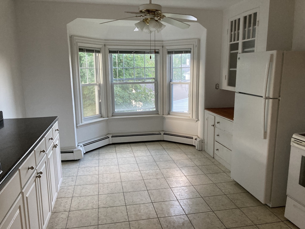 2 bed, 1 bath apartment for rent at 13 Blanchard Rd Unit 4, Weymouth — photo 2 of 25