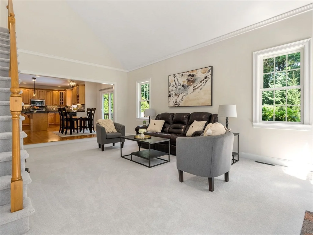 4 bed, 2 bath apartment for rent at 13 Breakneck Hill Rd Unit 1, Hopkinton — photo 17 of 37