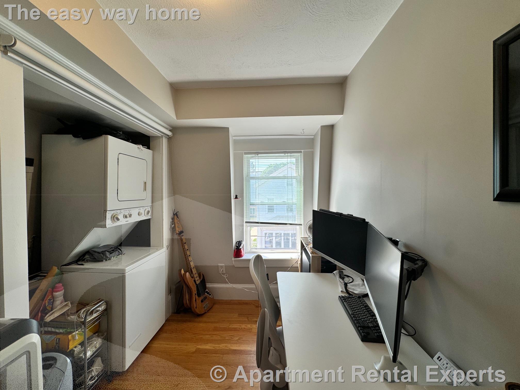 2 bed, 1 bath apartment for rent at 13 Brighton St Unit 3, Charlestown — photo 3 of 8