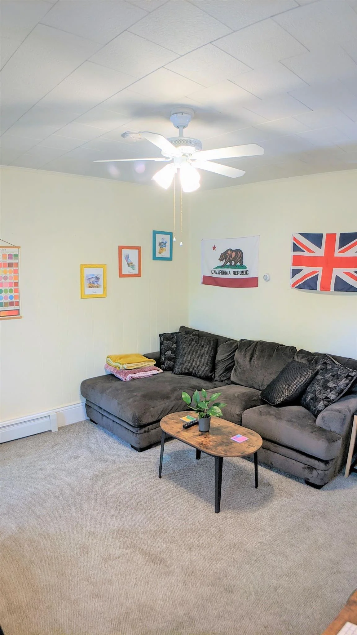 1 bed, 1 bath apartment for rent at 13 Bristol St Unit 1, Wellington-Harrington — photo 4 of 9