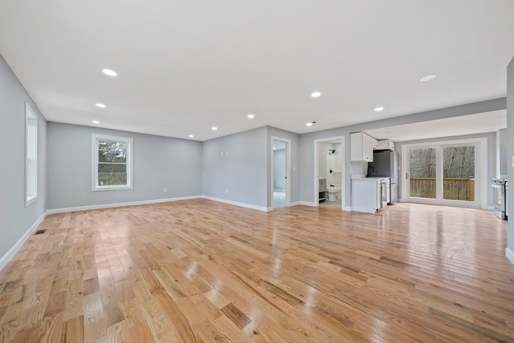 3 bed, 2 bath apartment for rent at 13 Broadway Unit 2, Raynham Center — photo 10 of 33