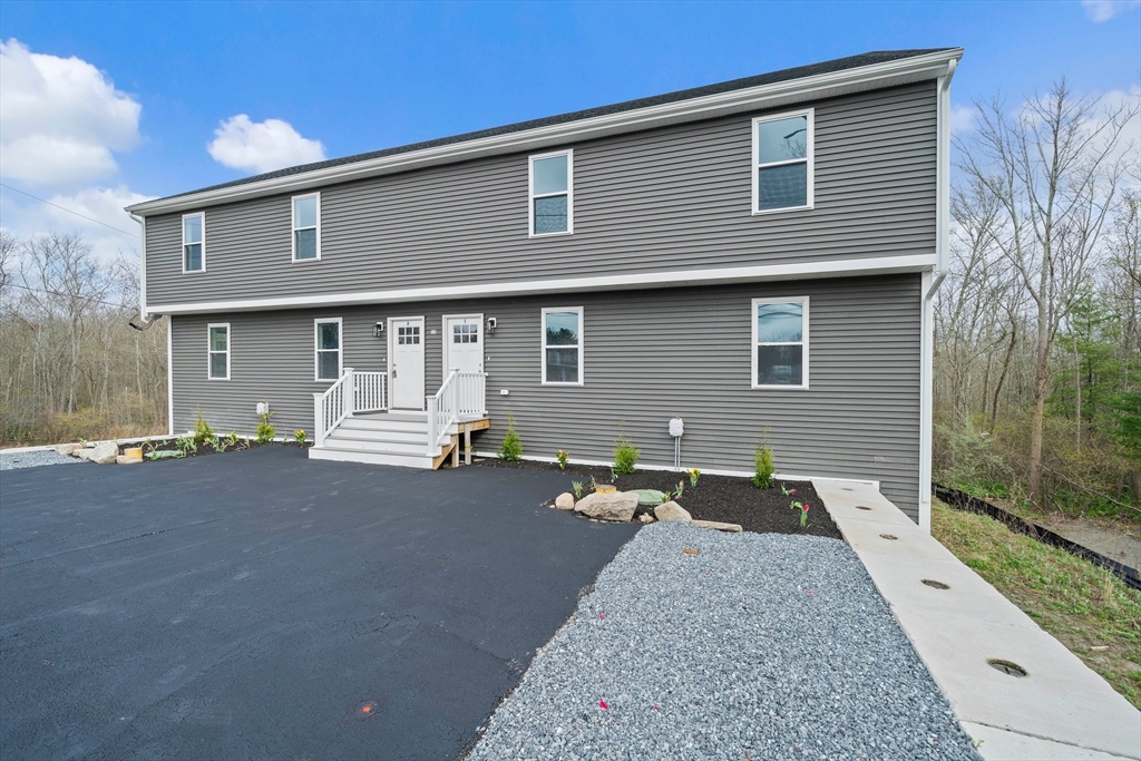3 bed, 2 bath apartment for rent at 13 Broadway Unit 2, Raynham Center — photo 2 of 33
