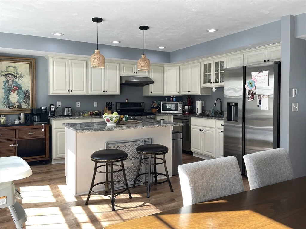 3 bed, 2 bath apartment for rent at 13 Buckingham Rd Unit 13, Tewksbury — photo 8 of 31
