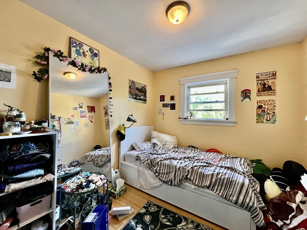 3 bed, 1 bath apartment for rent at 13 Centre St Unit 2, Roxbury — photo 9 of 18