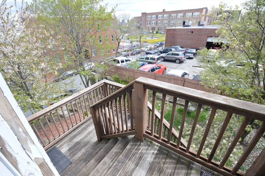 3 bed, 1 bath apartment for rent at 13 Centre St Unit 2, Roxbury — photo 16 of 18