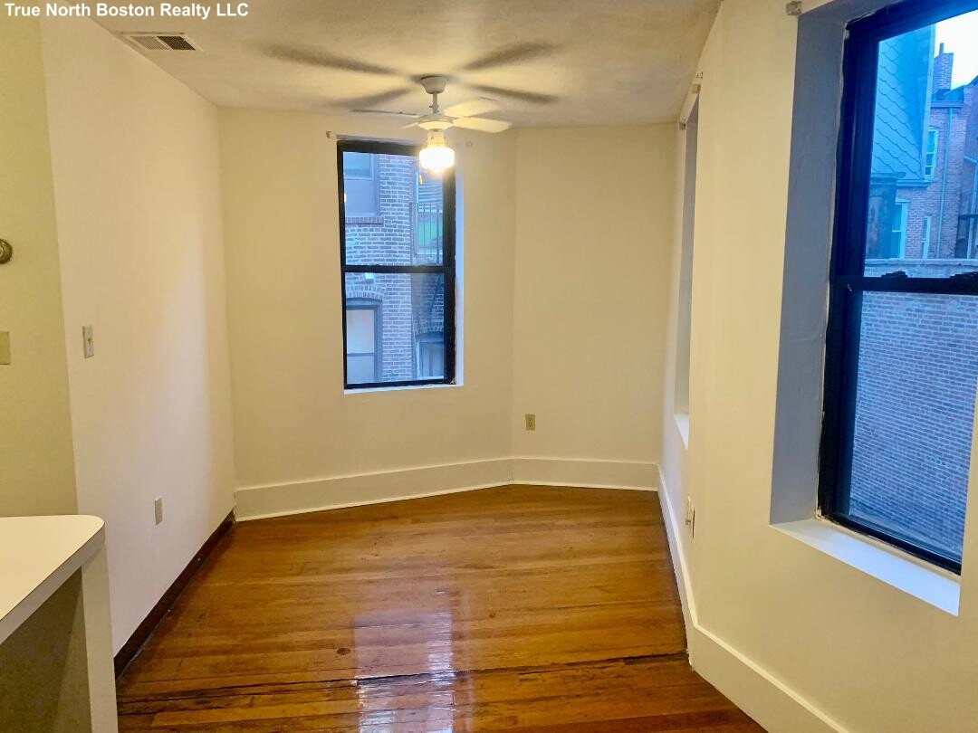 1 bed, 1 bath apartment for rent at 13 Charter St Unit 2R, North End — photo 10 of 19