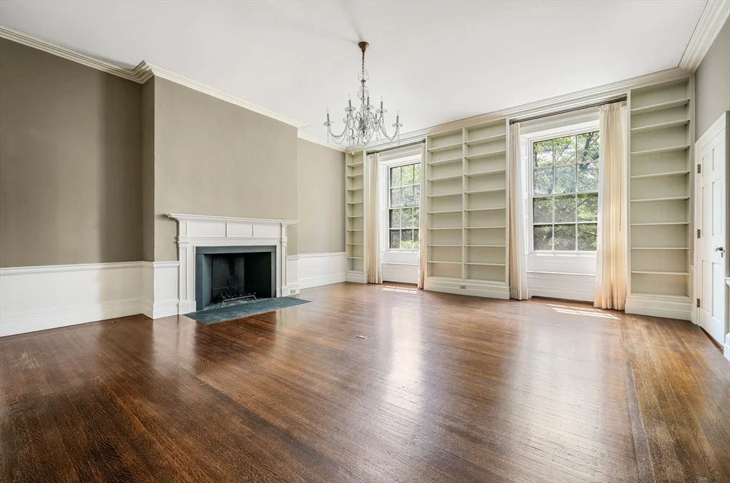 4 bed, 3 bath apartment for rent at 13 Chestnut St Unit 1, Beacon Hill — photo 20 of 25