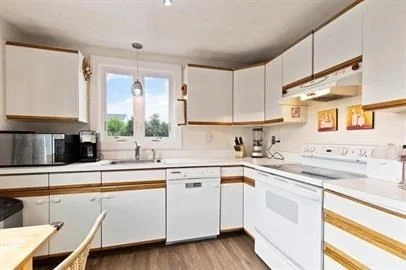 2 bed, 1 bath apartment for rent at 13 Circuit Ln Unit 13, Watertown — photo 12 of 26