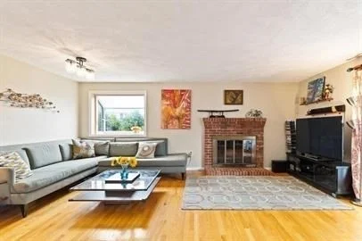 2 bed, 1 bath apartment for rent at 13 Circuit Ln Unit 13, Watertown — photo 5 of 26