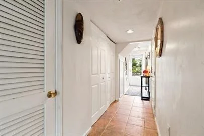 2 bed, 1 bath apartment for rent at 13 Circuit Ln Unit 13, Watertown — photo 2 of 26