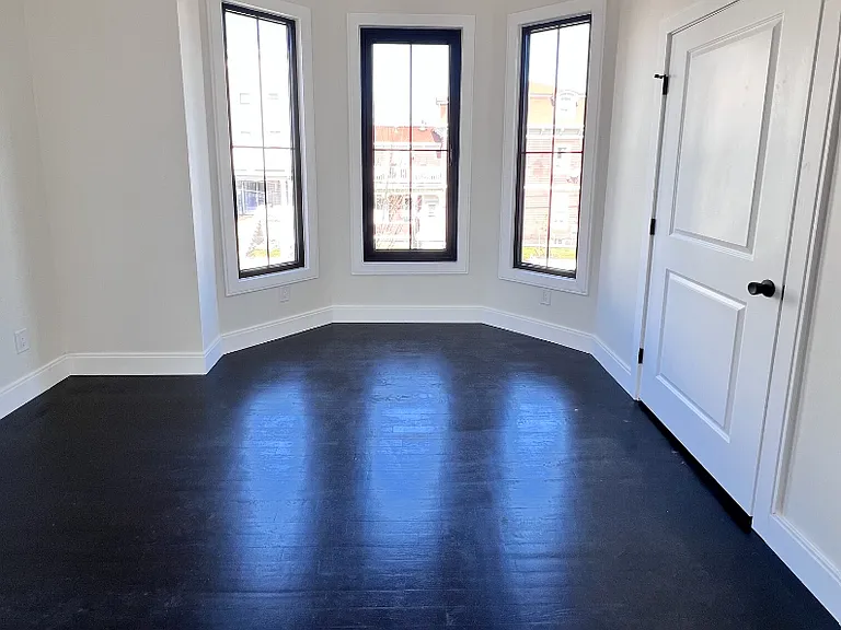 3 bed, 2 bath apartment for rent at 13 Clark Ave Unit 2, Chelsea — photo 5 of 11
