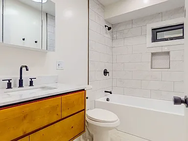 3 bed, 2 bath apartment for rent at 13 Clark Ave Unit 2, Chelsea — photo 7 of 11