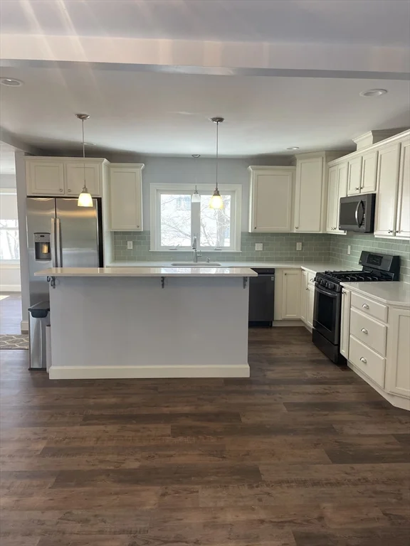 2 bed, 2 bath apartment for rent at 13 Cleveland St Unit 2, Hyde Park — photo 2 of 12