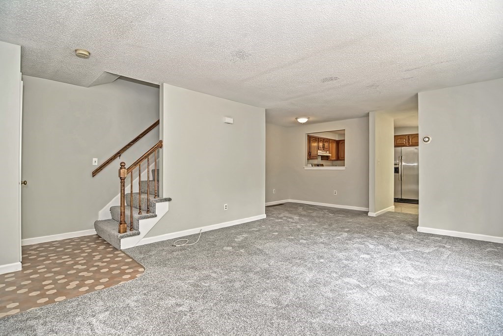 2 bed, 1 bath apartment for rent at 13 Colonial Dr Unit 13, Norton — photo 6 of 15