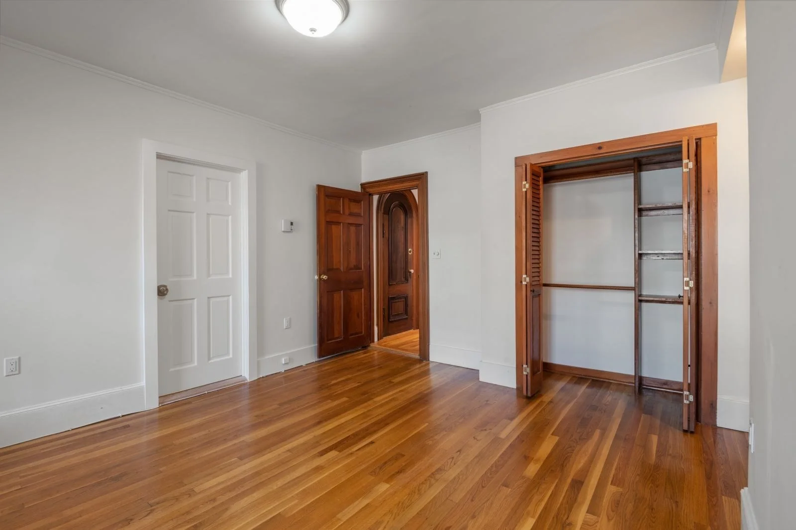 2 bed, 2 bath apartment for rent at 13 Concord Sqaure Unit 2, South End — photo 27 of 33
