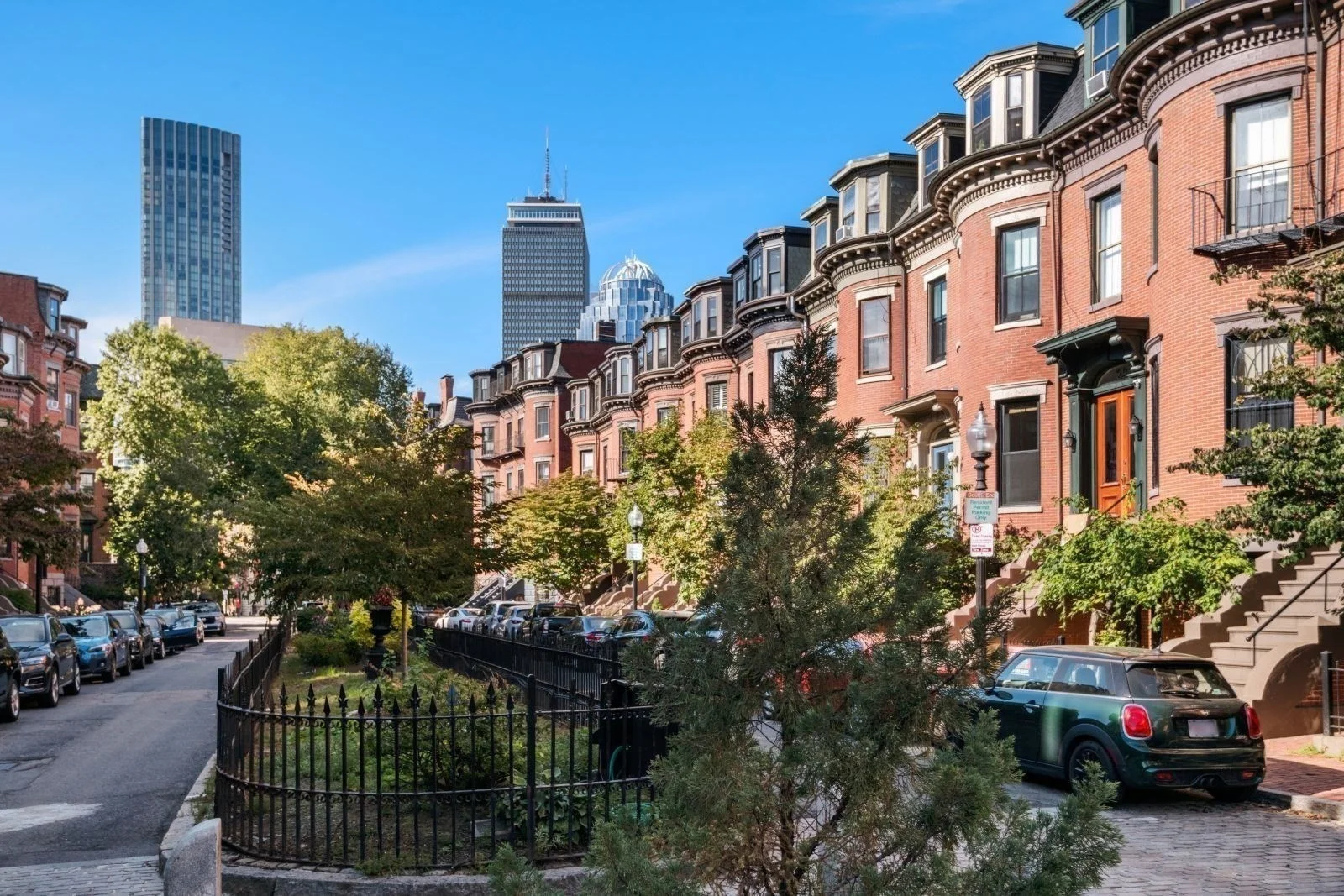 2 bed, 2 bath apartment for rent at 13 Concord Sqaure Unit 2, South End — photo 31 of 33