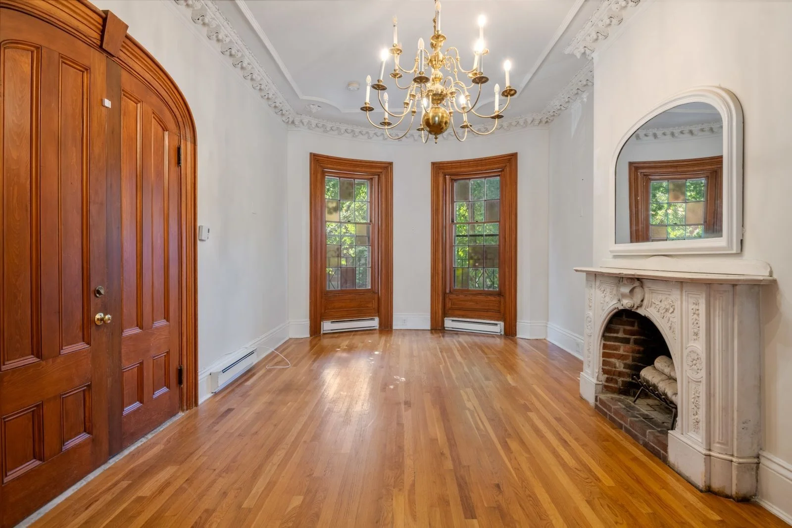 2 bed, 2 bath apartment for rent at 13 Concord Sqaure Unit 2, South End — photo 12 of 33