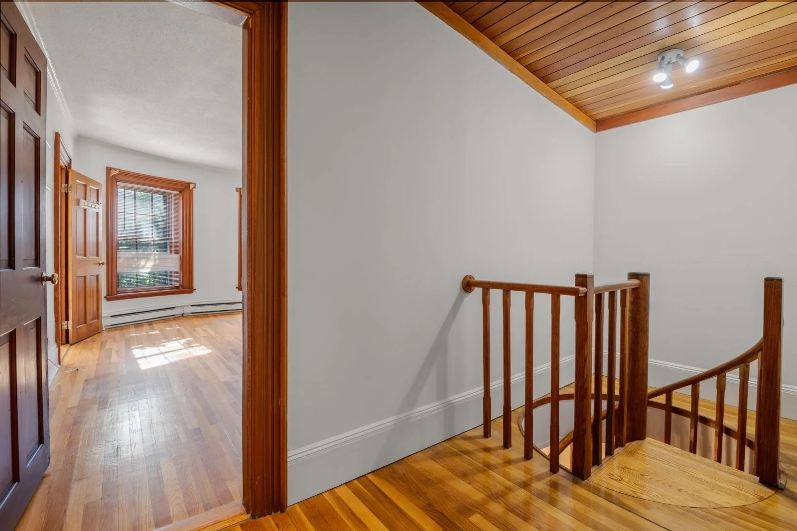 2 bed, 2 bath apartment for rent at 13 Concord Sqaure Unit 2, South End — photo 16 of 33