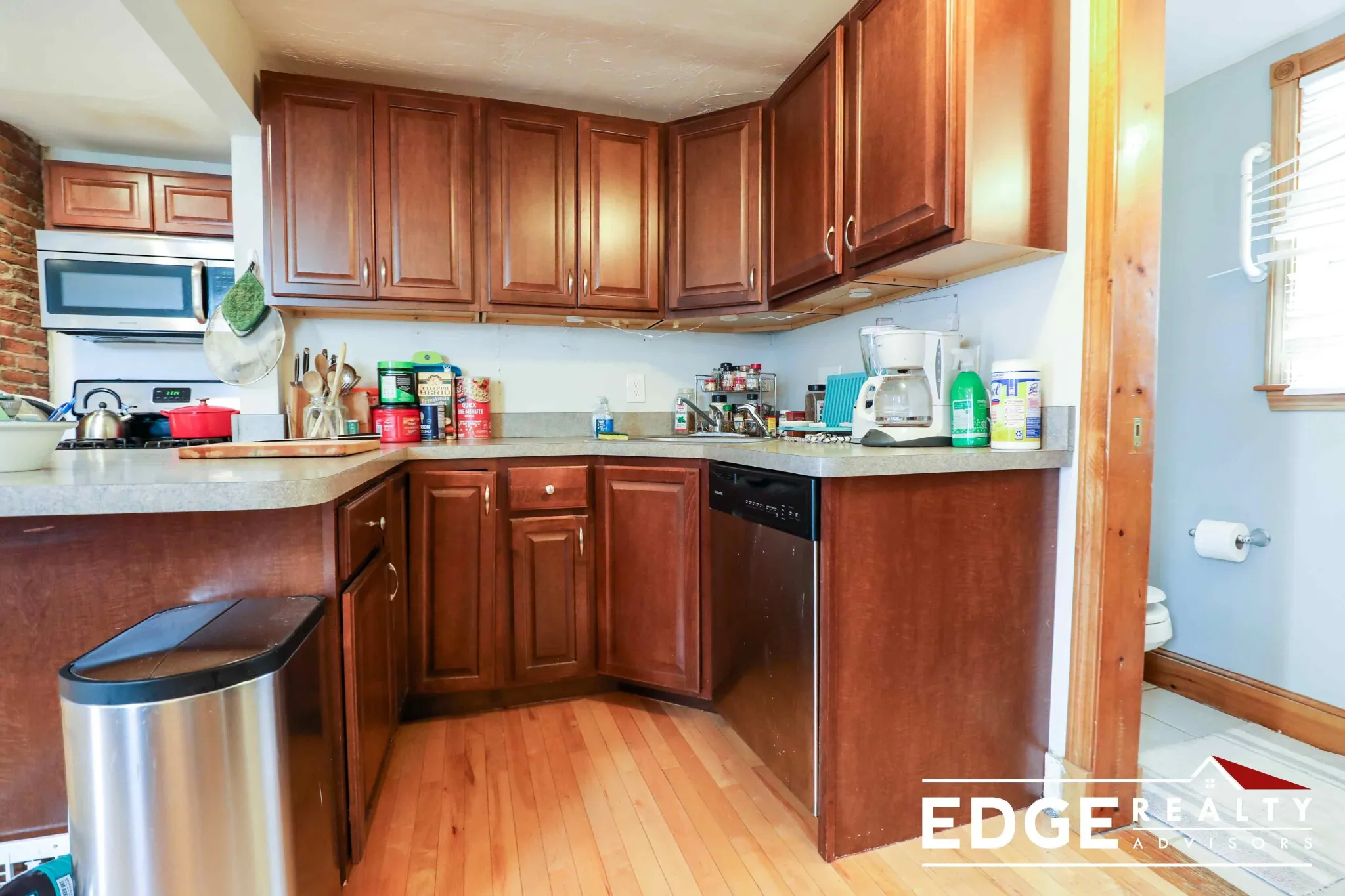 1 bed, 1 bath apartment for rent at 13 Cottage Ln Unit 2, Watertown — photo 1 of 7