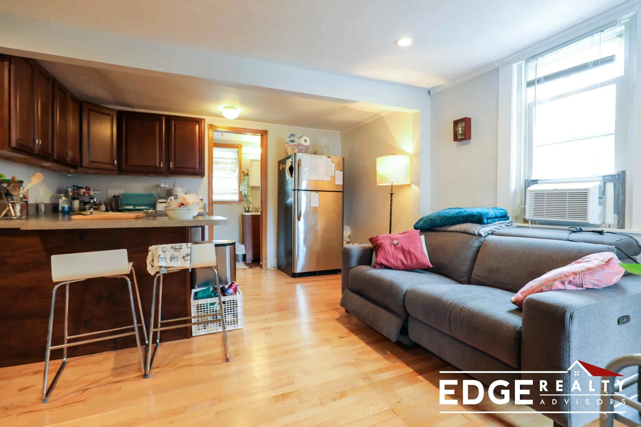 1 bed, 1 bath apartment for rent at 13 Cottage Ln Unit 2, Watertown — photo 6 of 7