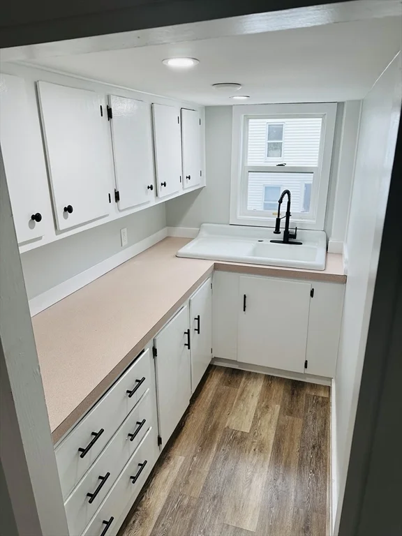 3 bed, 1 bath apartment for rent at 13 Crapo St Unit 2, Taunton — photo 11 of 12