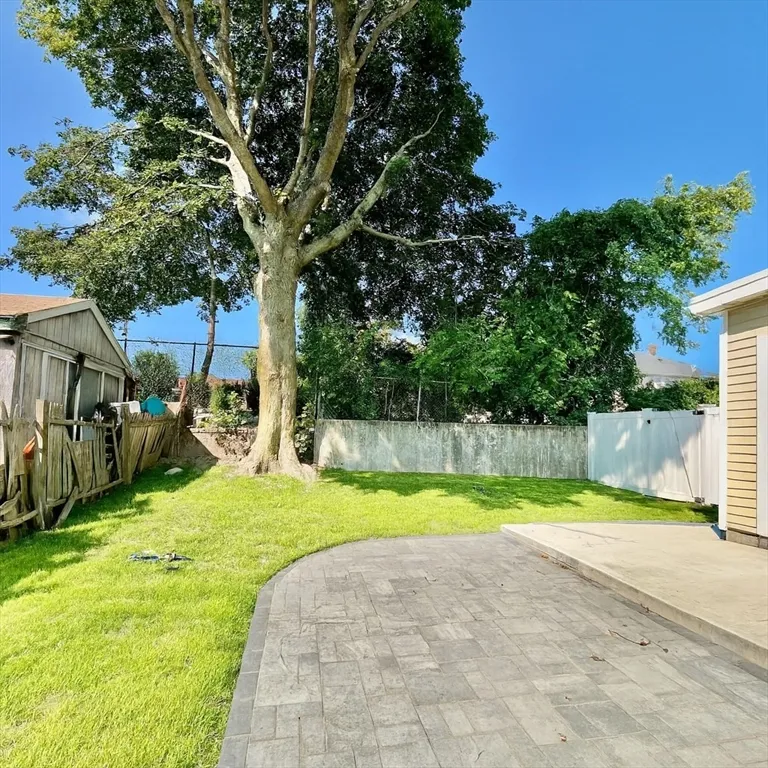 2 bed, 1 bath apartment for rent at 13 Dalby St Unit A, Newton — photo 12 of 12