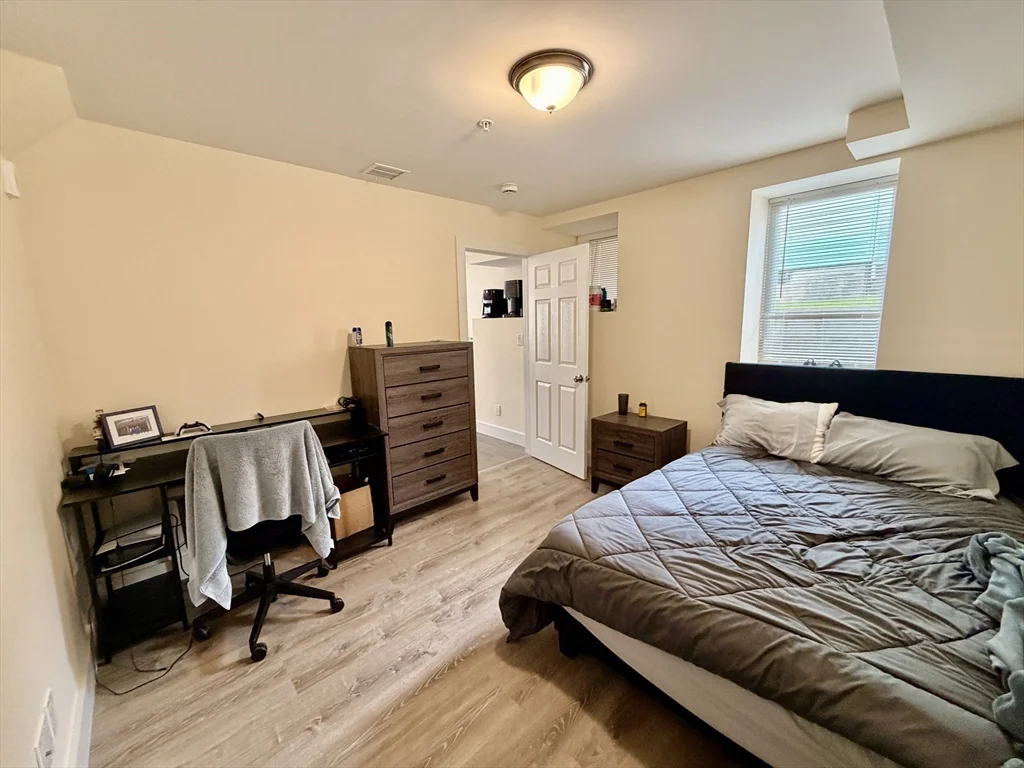 2 bed, 1 bath apartment for rent at 13 Dalby St Unit C, Nonantum — photo 9 of 11
