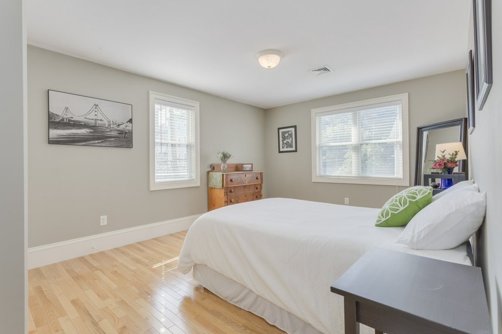 3 bed, 2 bath apartment for rent at 13 Downer Ct Unit 13, Dorchester — photo 14 of 23