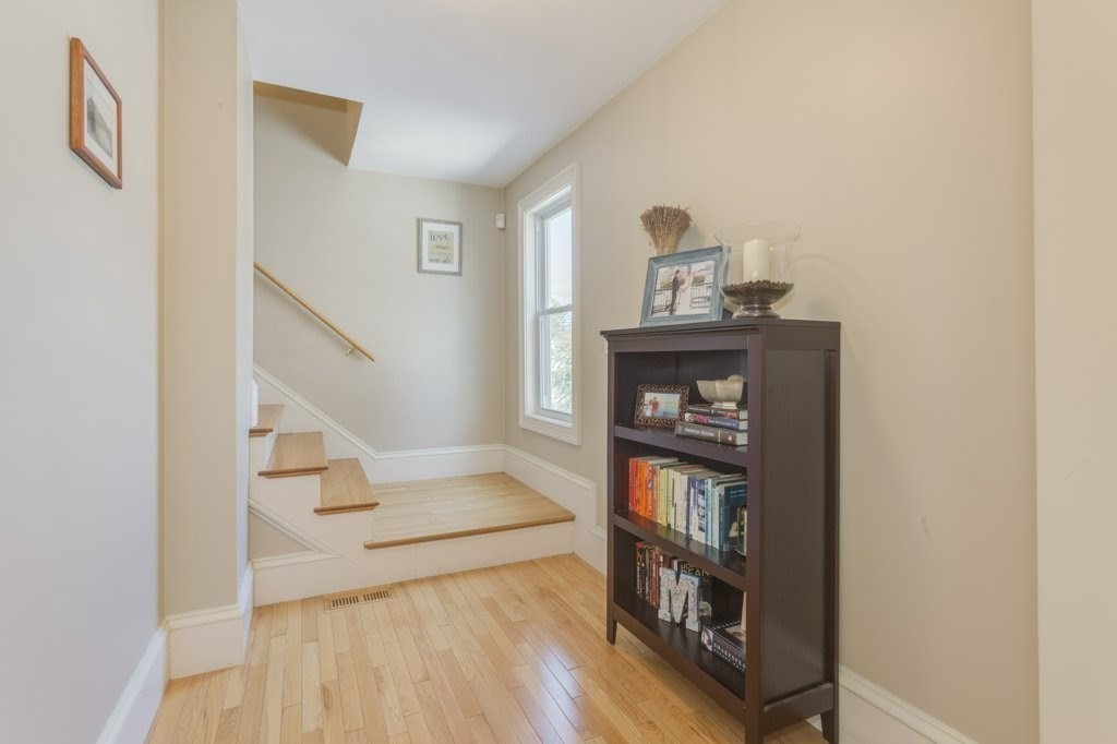 3 bed, 2 bath apartment for rent at 13 Downer Ct Unit 13, Dorchester — photo 10 of 23