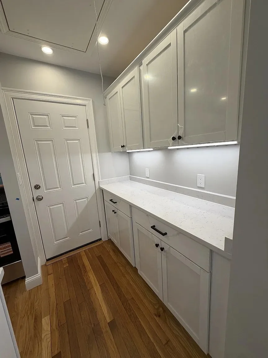 2 bed, 1 bath apartment for rent at 13 Ebbett Ave Unit 13, Quincy — photo 6 of 8