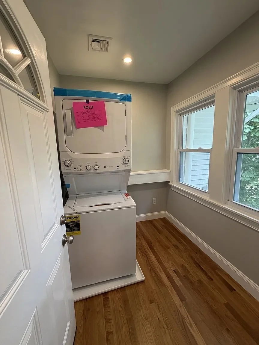 2 bed, 1 bath apartment for rent at 13 Ebbett Ave Unit 13, Quincy — photo 8 of 8