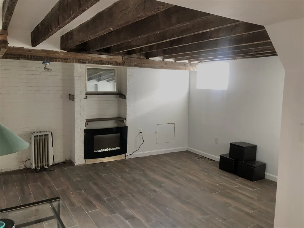 2 bed, 2 bath apartment for rent at 13 Eden St Unit 1, Charlestown — photo 17 of 21