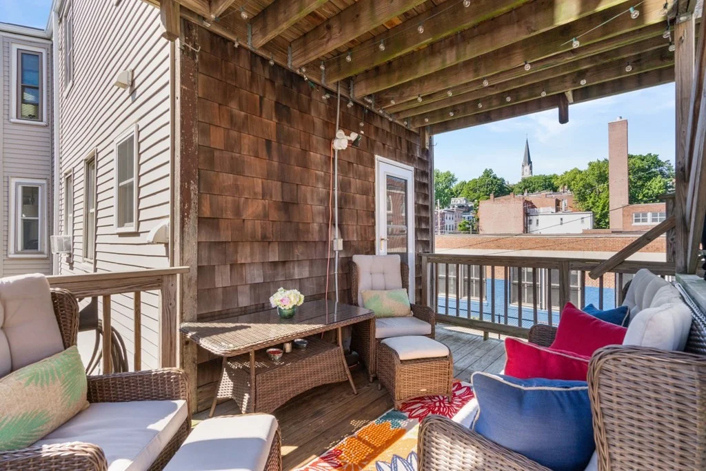 2 bed, 1 bath apartment for rent at 13 Eden St Unit 2, Charlestown — photo 9 of 10