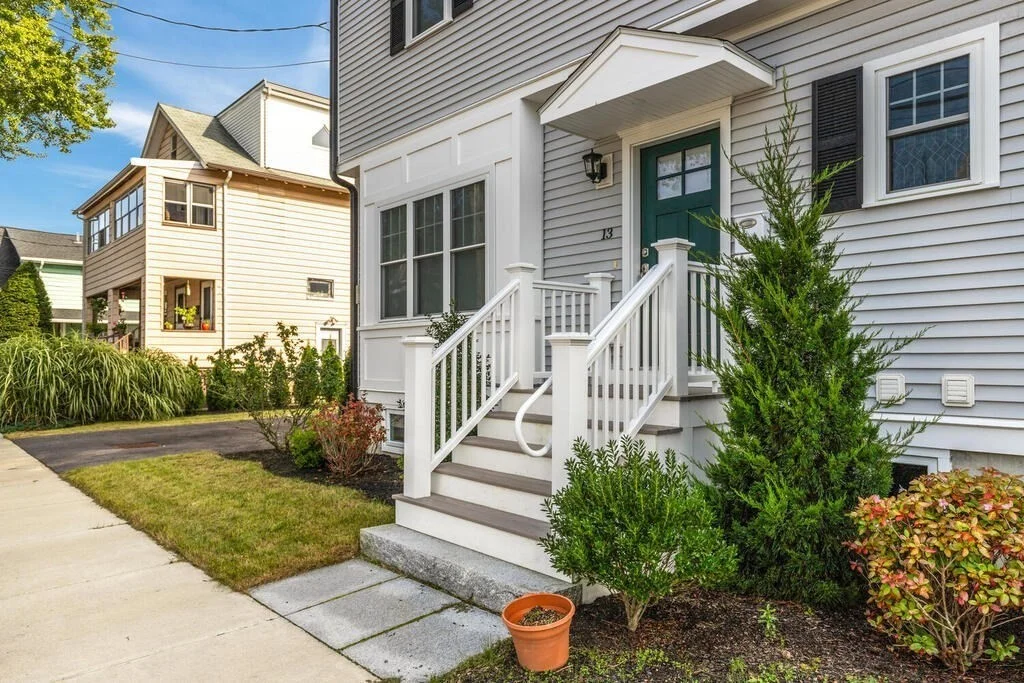 3 bed, 3 bath apartment for rent at 13 Edith Ave Unit 13, Watertown — photo 2 of 33