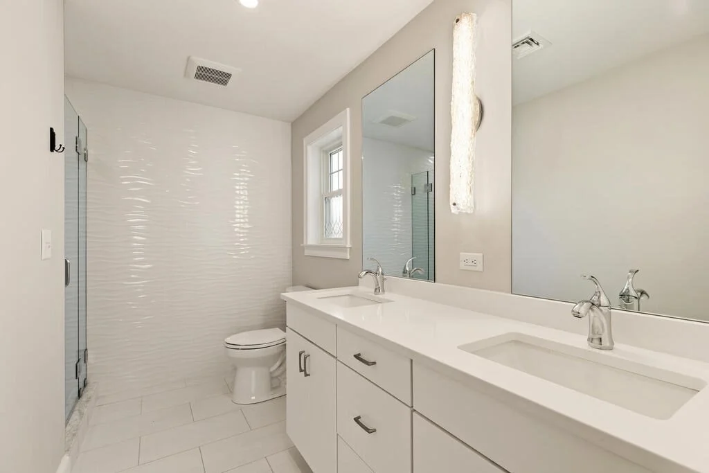 3 bed, 3 bath apartment for rent at 13 Edith Ave Unit 13, Watertown — photo 20 of 33