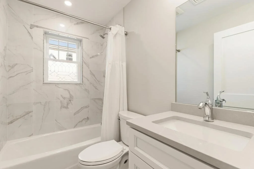 3 bed, 3 bath apartment for rent at 13 Edith Ave Unit 13, Watertown — photo 23 of 33