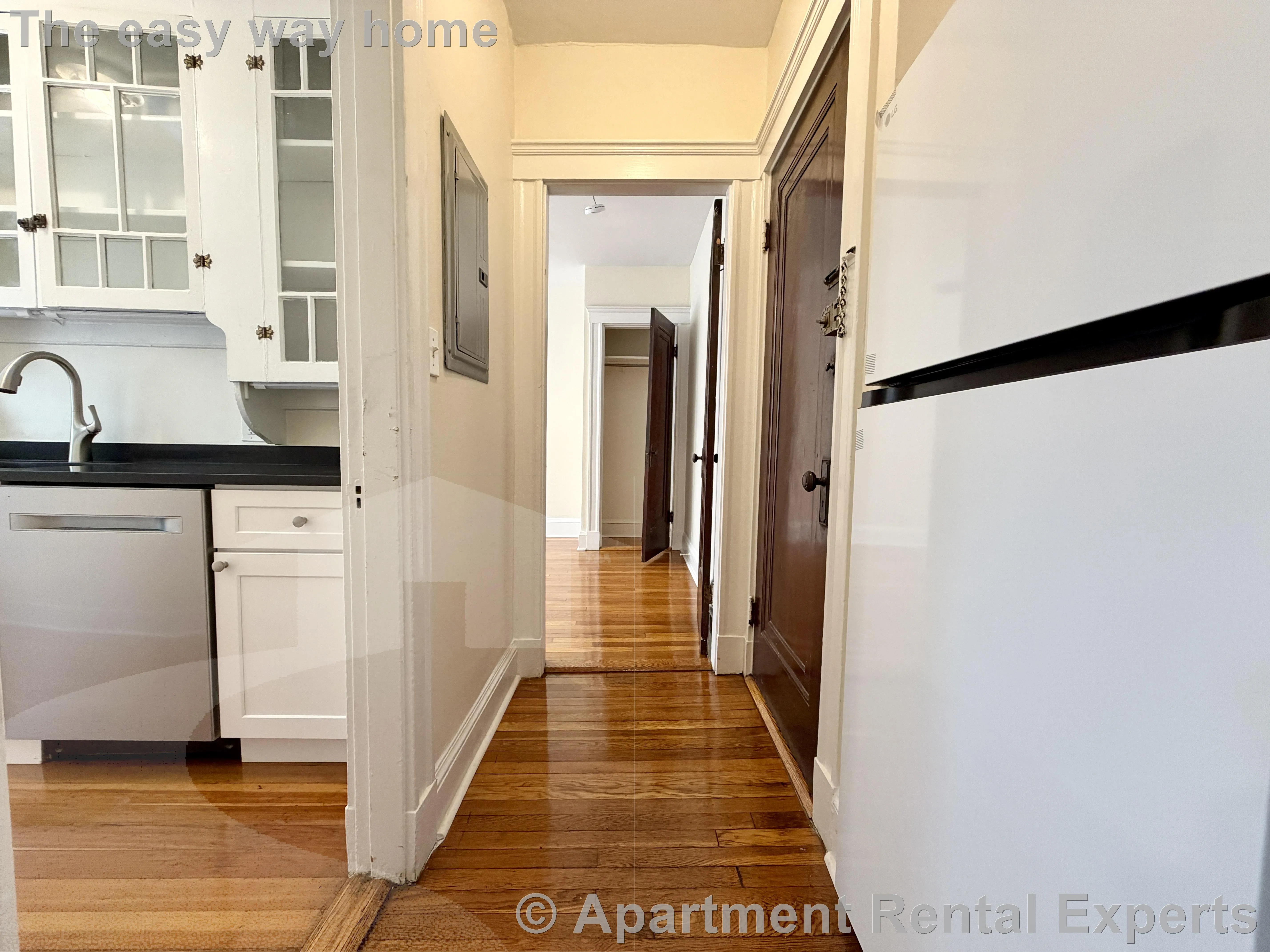2 bed, 1 bath apartment for rent at 13 Ellery St Unit 1, Mid Cambridge — photo 4 of 15