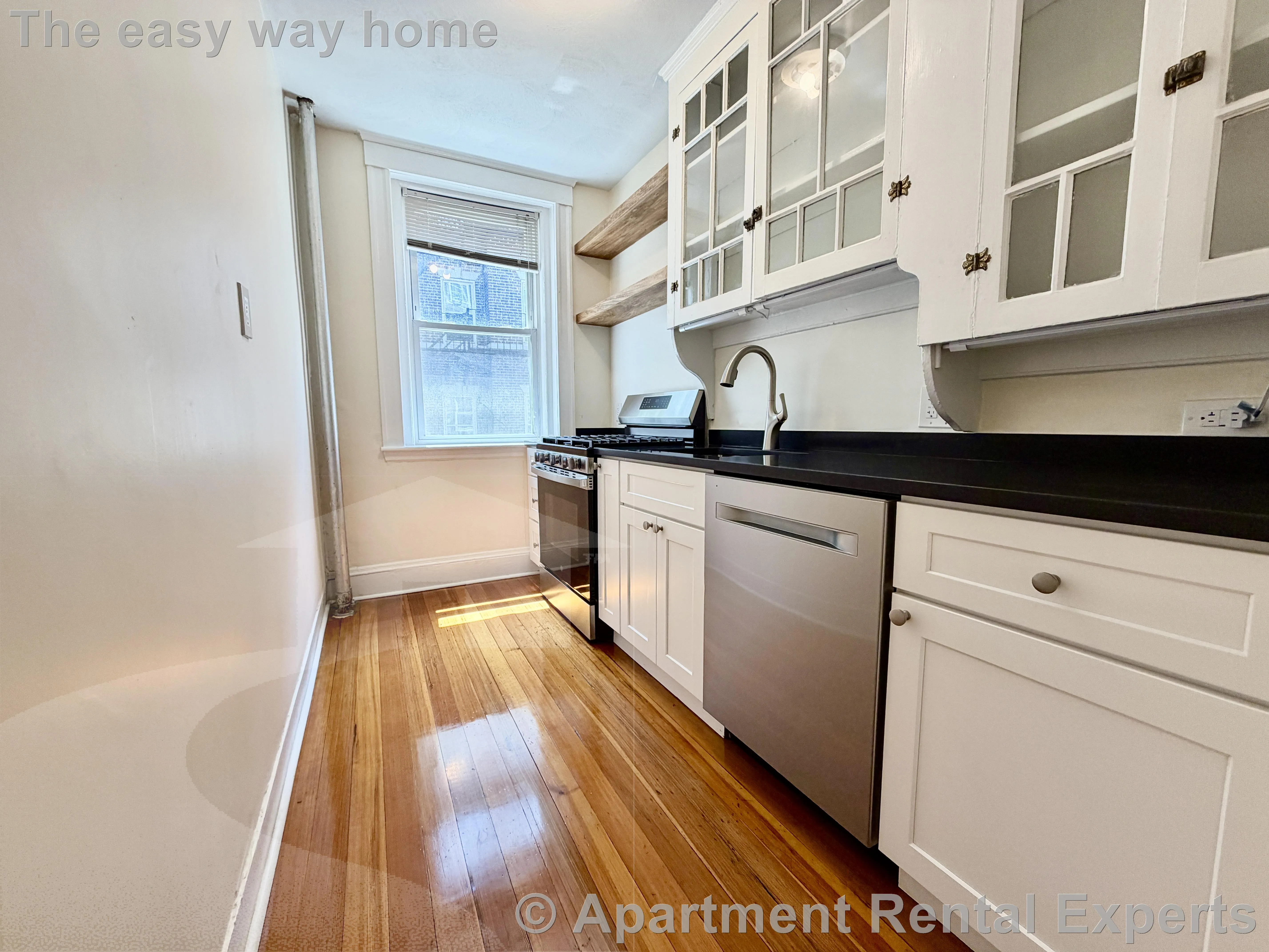 2 bed, 1 bath apartment for rent at 13 Ellery St Unit 1, Mid Cambridge — photo 1 of 15