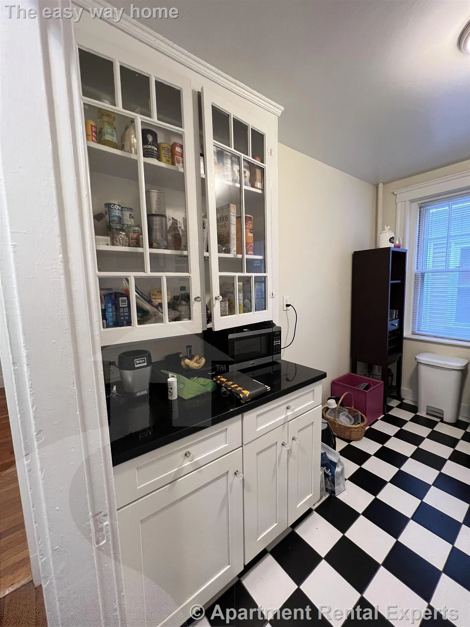 2 bed, 1 bath apartment for rent at 13 Ellery St Unit 2, Mid Cambridge — photo 2 of 14