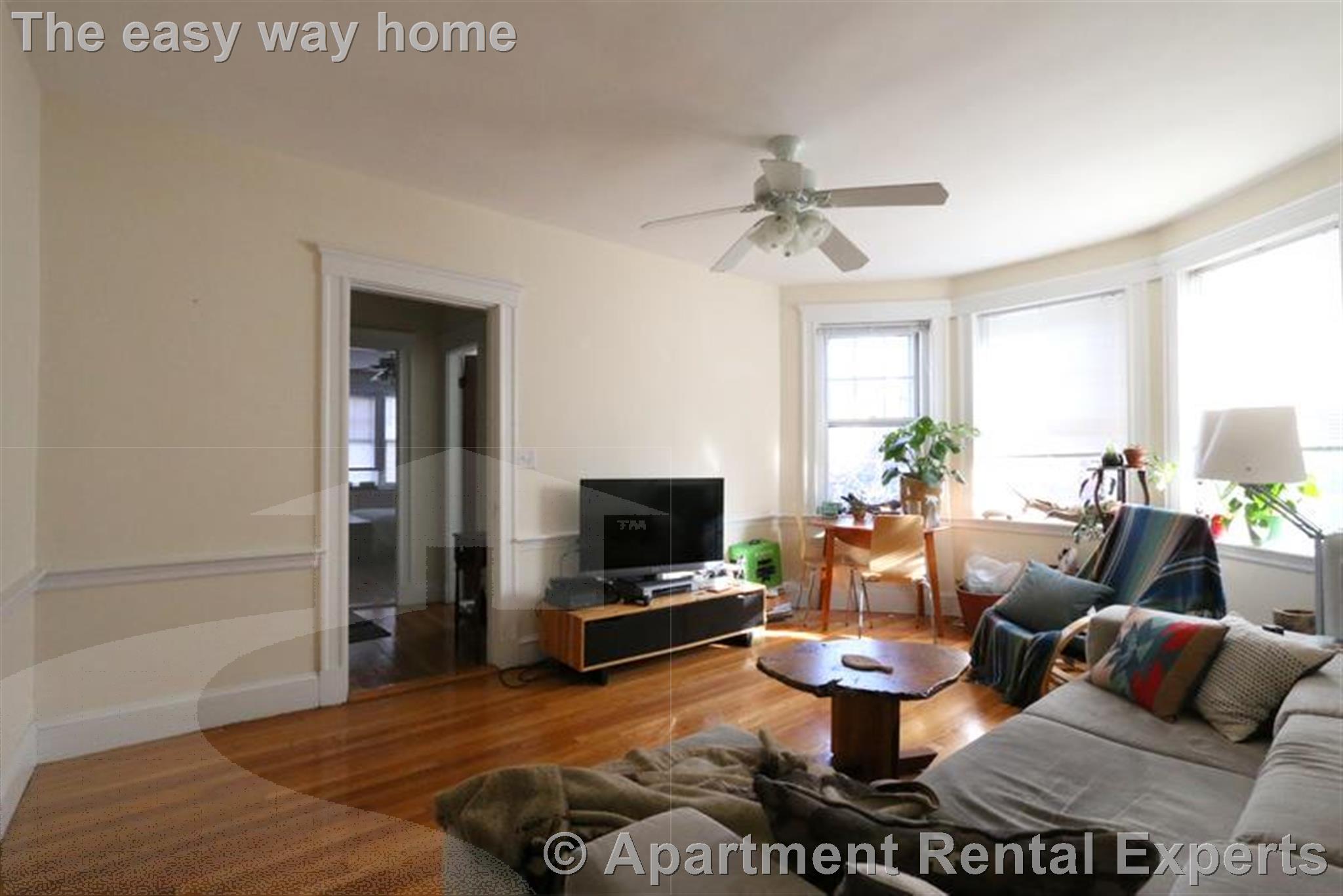 2 bed, 1 bath apartment for rent at 13 Ellery St Unit 3, Mid Cambridge — photo 1 of 10