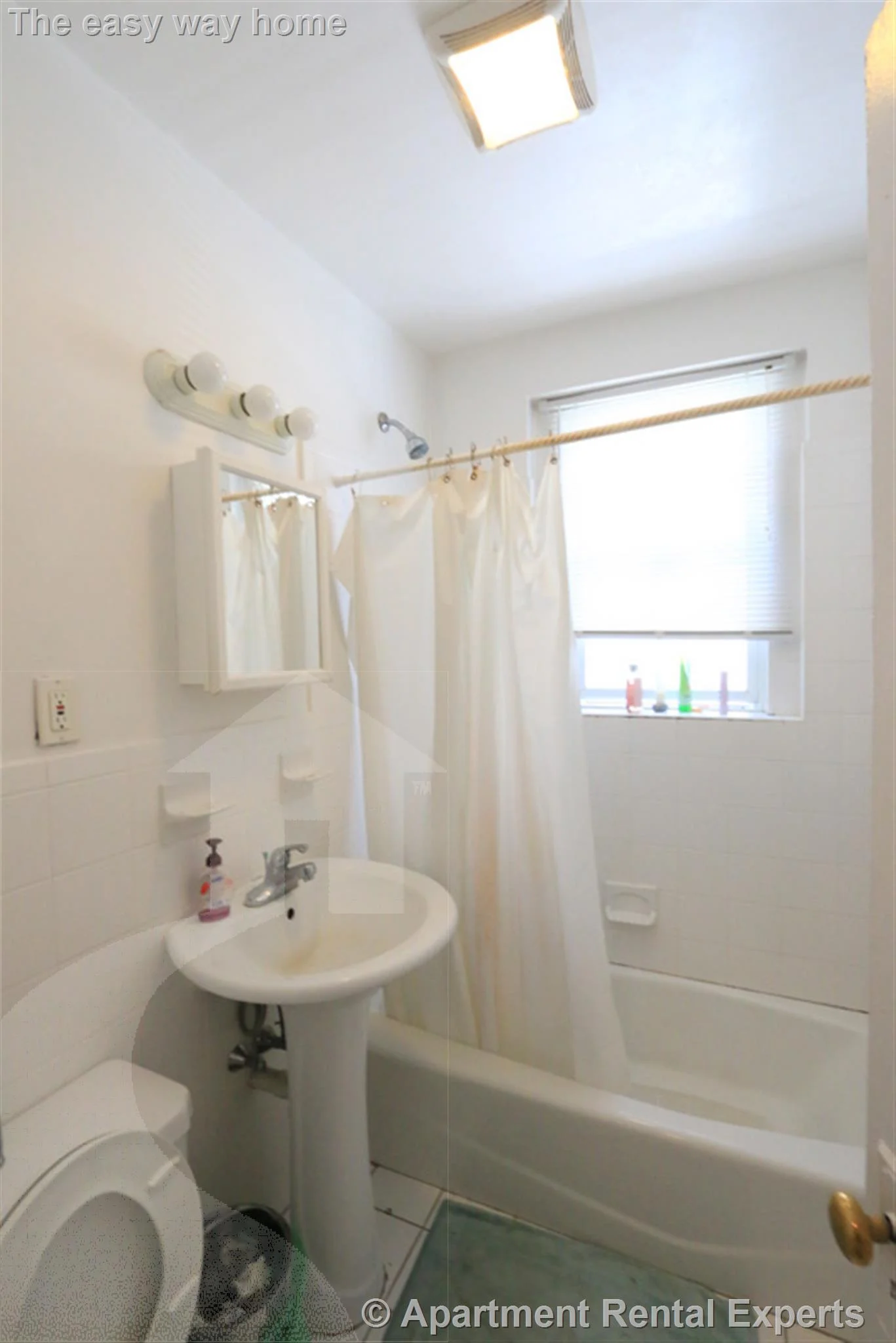 2 bed, 1 bath apartment for rent at 13 Ellery St Unit 4, Mid Cambridge — photo 9 of 12