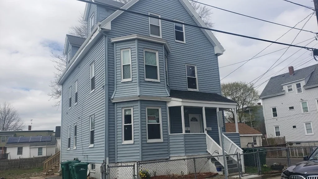 2 bed, 1 bath apartment for rent at 13 Elmwood Ave Unit 1, Lynn