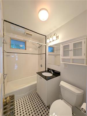 3 bed, 1 bath apartment for rent at 13 Farragut Ave Unit 2, West Somerville — photo 12 of 18
